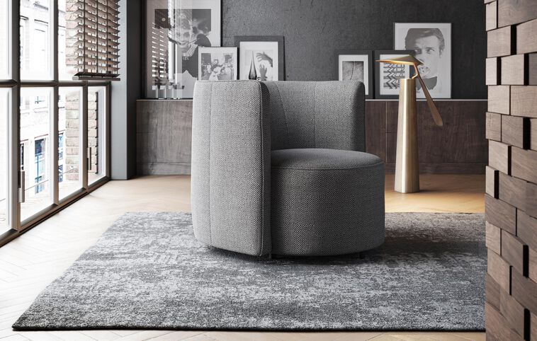 Cotignola Armchair