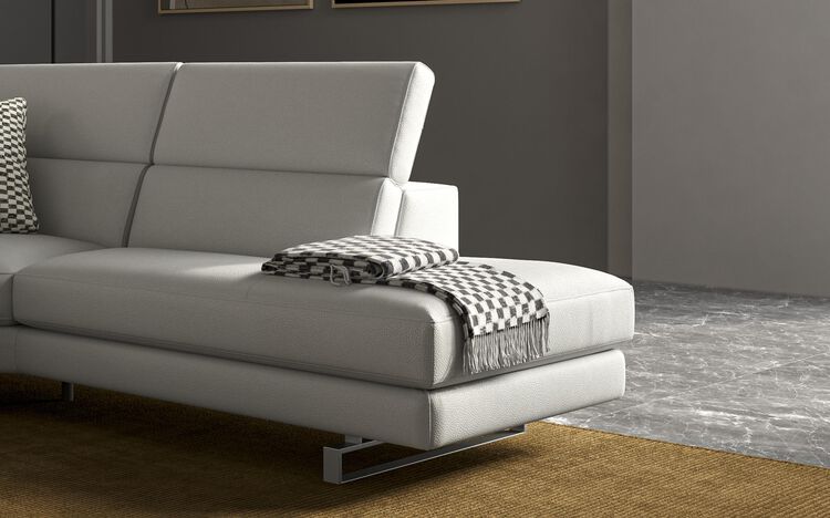 Viserba 2 Corner 3 with Right Hand Facing Power Recliner, Left Hand Facing Chaise & Manual Head Tilt | Viserba Sofa Range | ScS