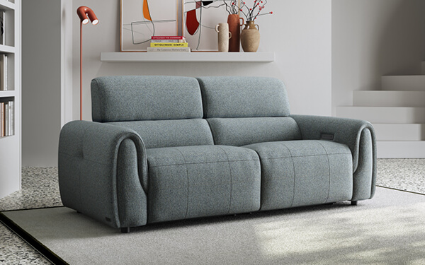 Recliner sofas